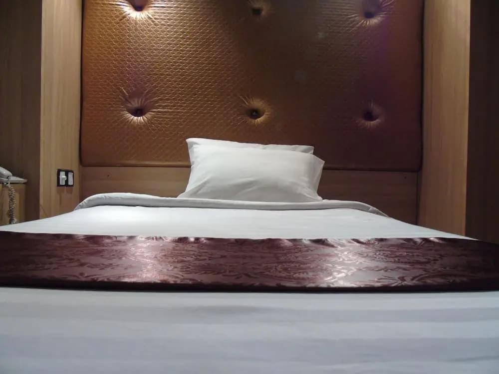Al Burj International Hotel - photo 12