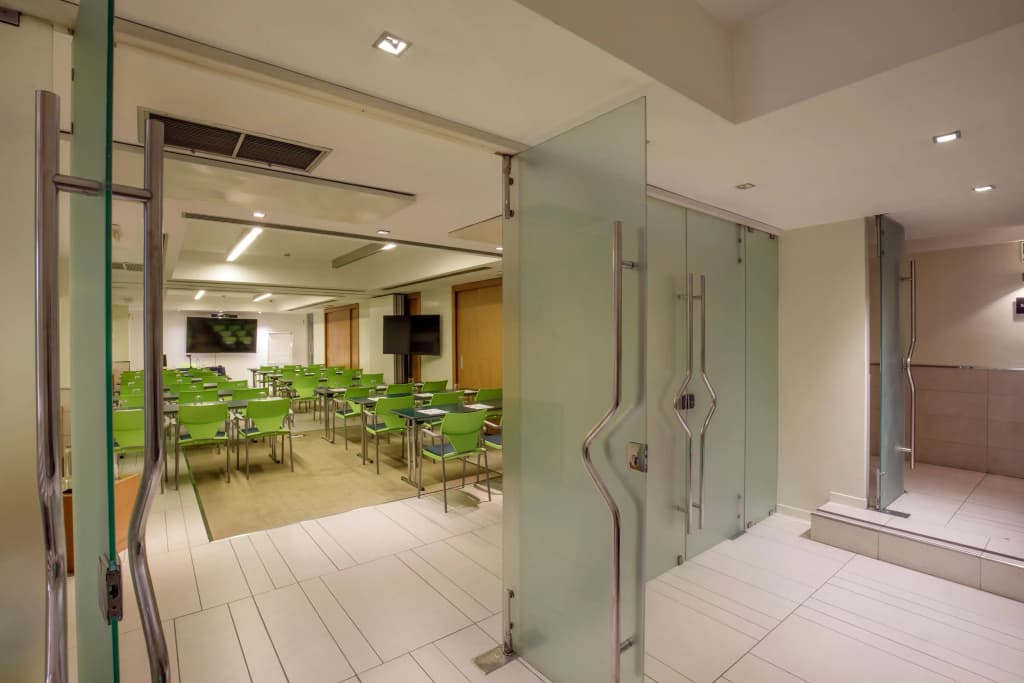 Best Western Plus Globus Hotel - photo 17