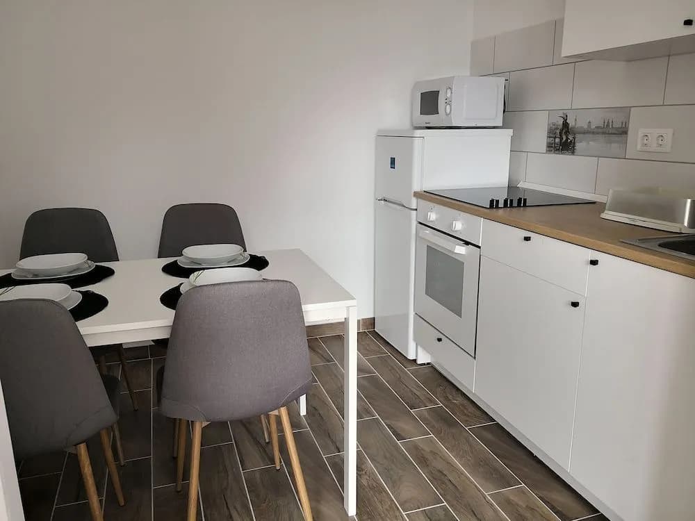 Green Garden Plus Apartman - photo 15