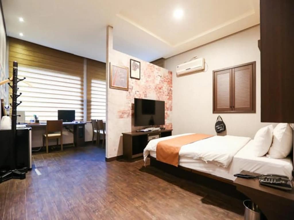 Hotel Highland - photo 4