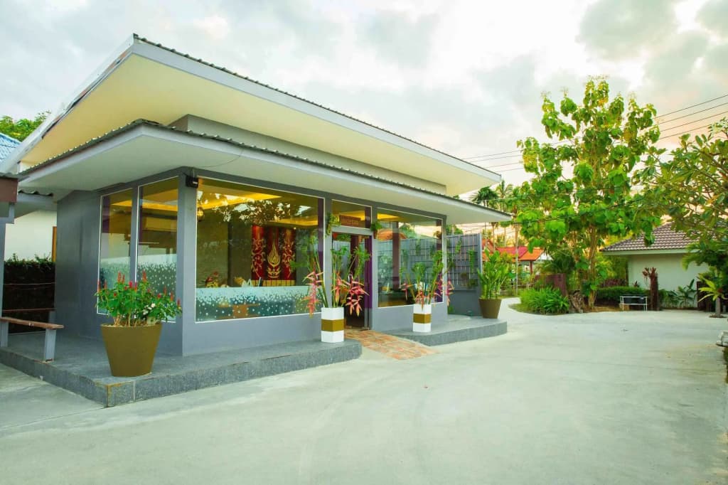 The Florist Resort - photo 20