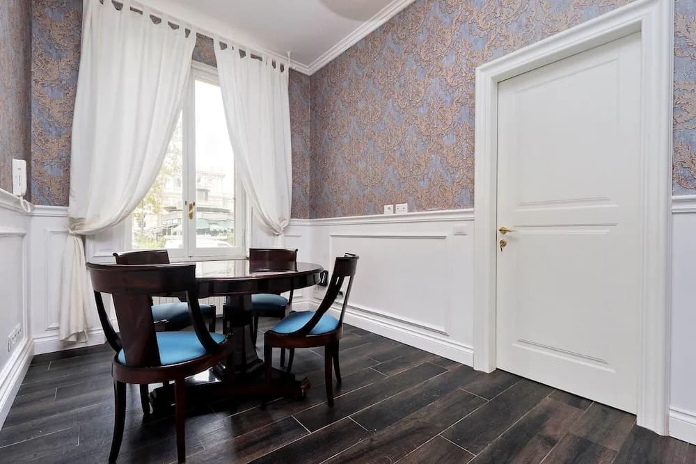 Luxury Rooms - photo 4