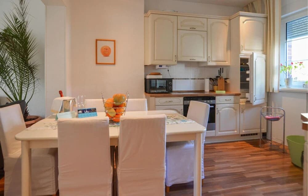Beautiful Home in Berlin With 2 Bedrooms and Internet - photo 16
