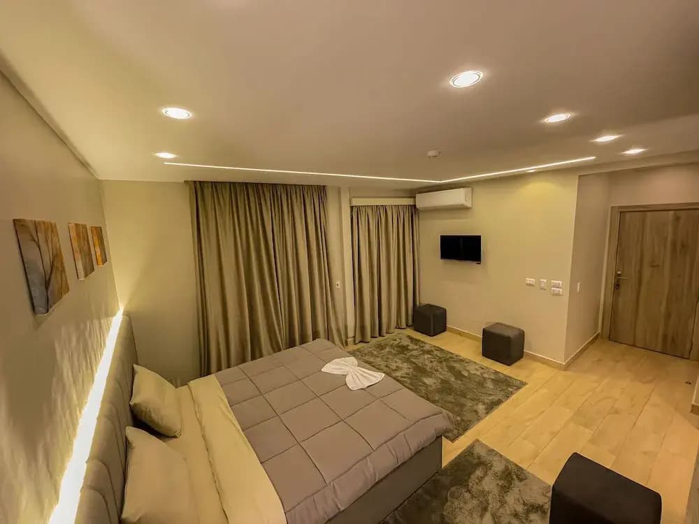 Holy Sheet Plus, Boutique Hotel - photo 4