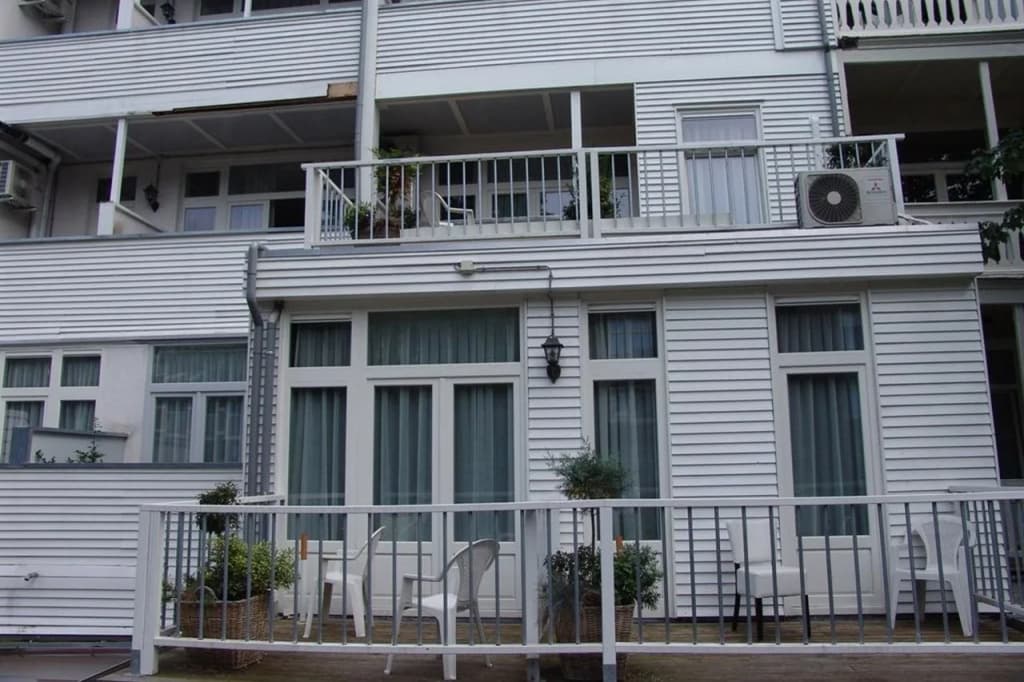 Atlantis Hotel Amsterdam - photo 1