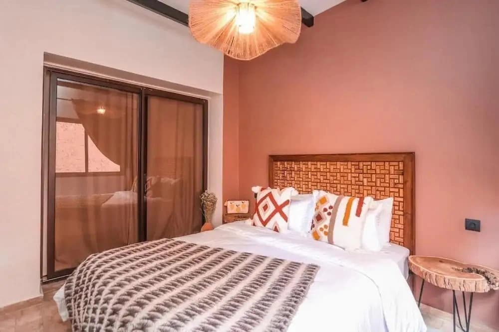 Elegant 2 bedroom apartment - photo 1
