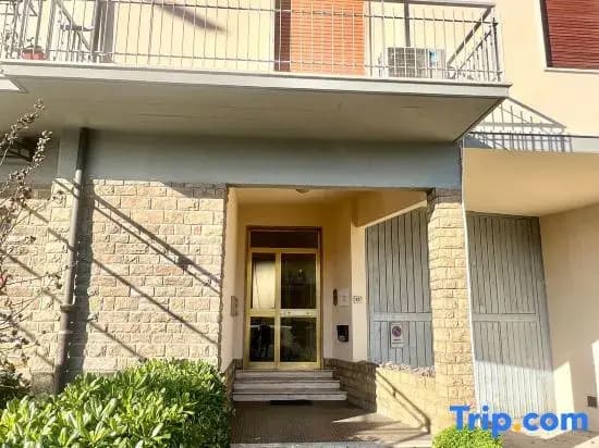 T&F House - photo 1
