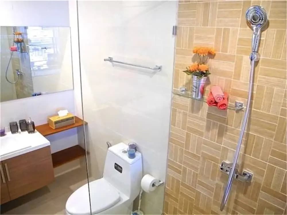 Bliss Patong Modern Studio - photo 7