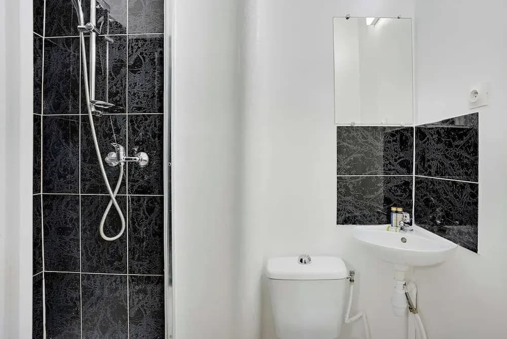 Intimate Apartment - 1br/2p - Saint-ambroise - photo 7