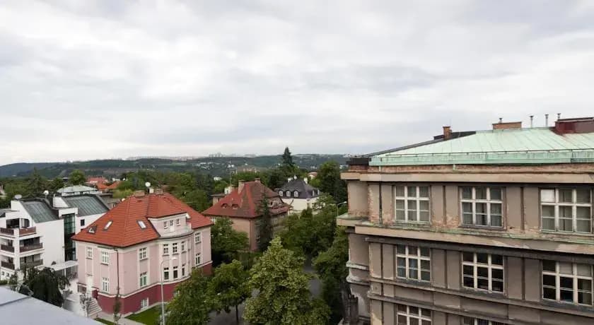 Apartment near the Castle - photo 8