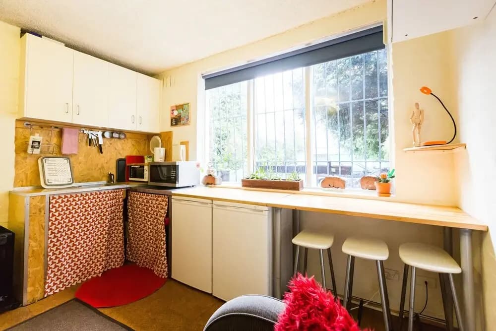 REID, Fitzroy Studio Apartment - photo 10