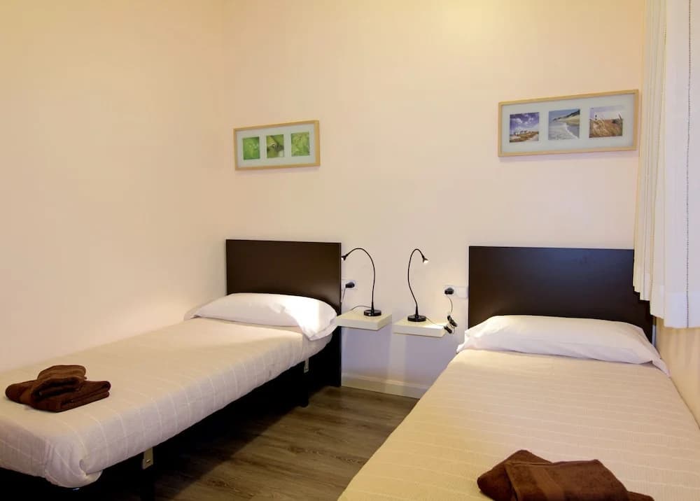 ClassBedroom Eixample Free Apartments - photo 1