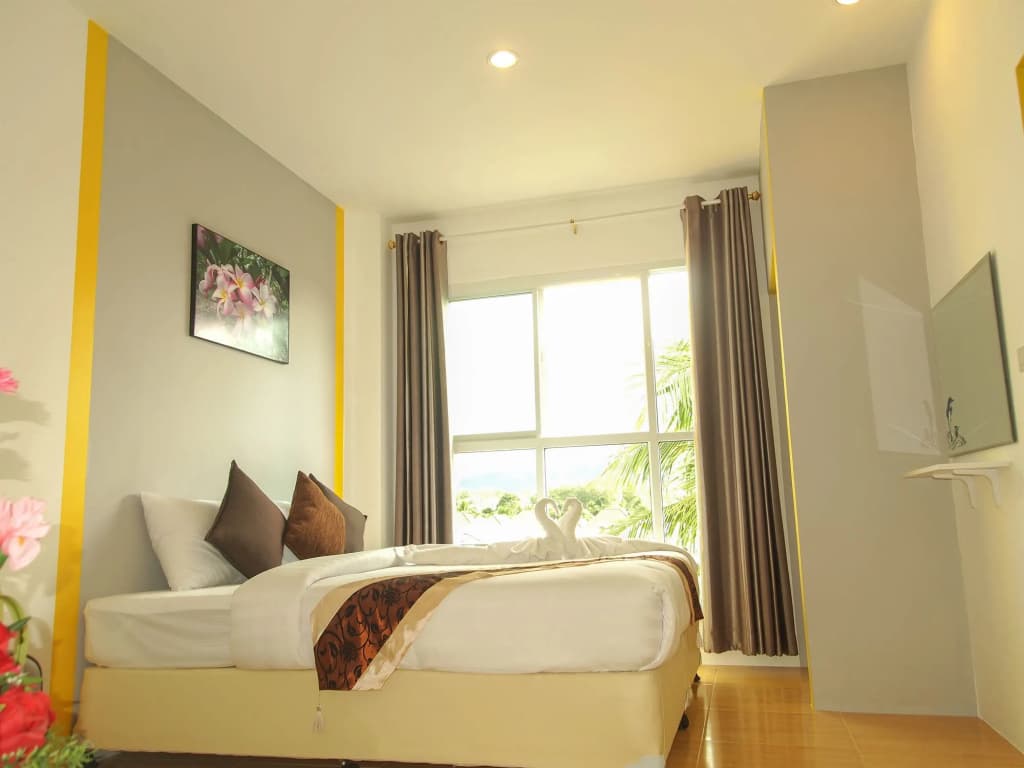 The Sunflower Holiday Hostel - main photo