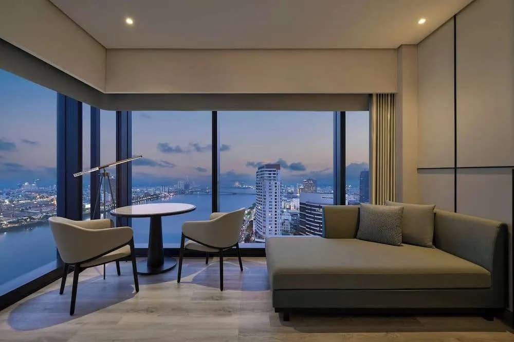 Courtyard by Marriott Danang Han River - photo 32