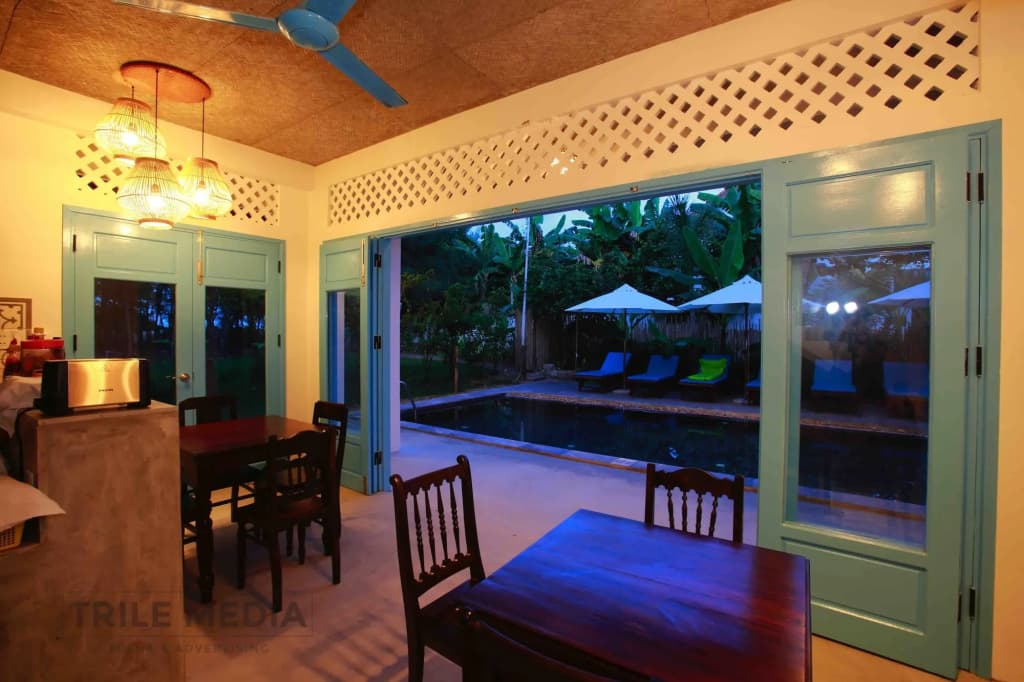 Life Beach Villa - photo 17