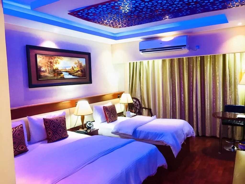 Trans World Hotel L.L.C - photo 3
