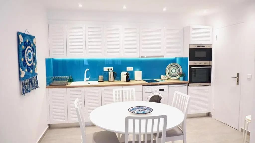 Cycladic Style Apt in Athens - photo 12