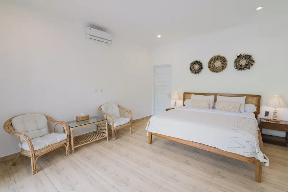 Villa Leya & Leon Canggu - Private 3BR Villa with Pool - photo 17