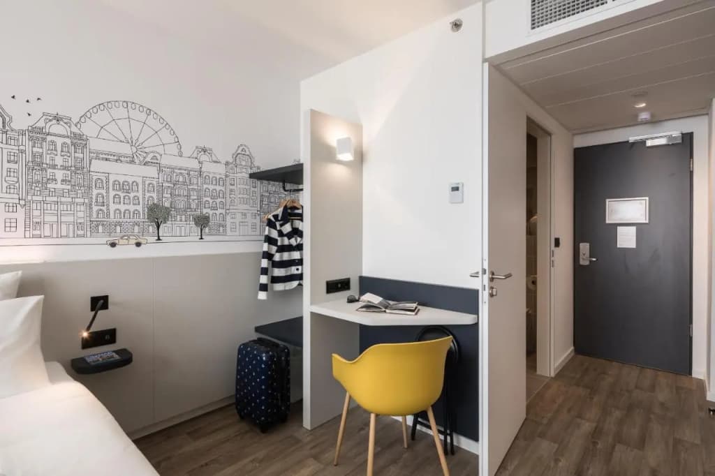 B&B Hotel Budapest City - photo 31