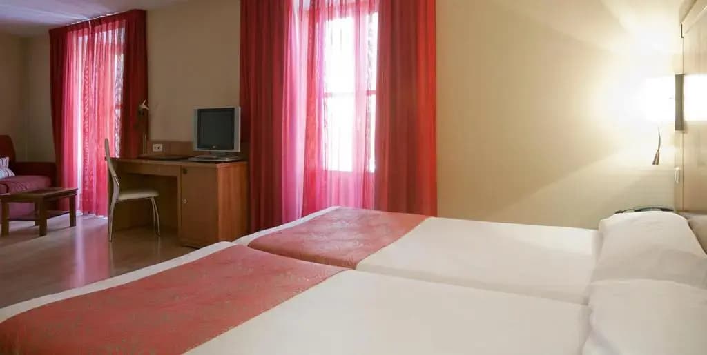 Ateneo Hotel - photo 7