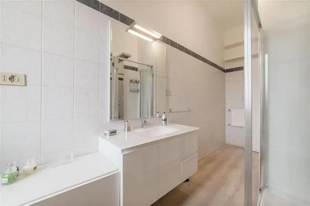 San Pietro Roomy Flat - photo 20