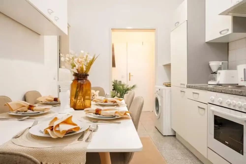 Designer Apartments - Near Reumannplatz - photo 21
