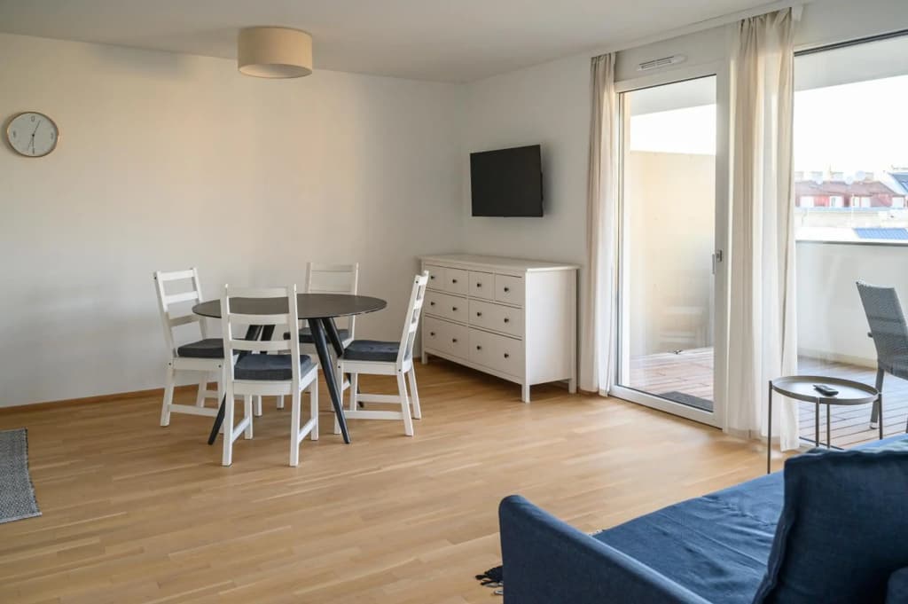 Vienna Sunny Side Up Apartments - photo 34