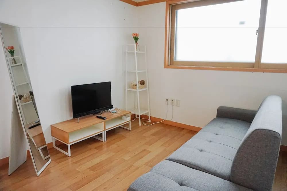 Hongdae One House - photo 16