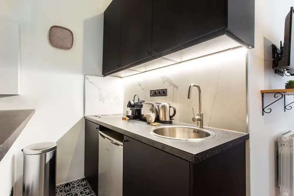Elegant Studio - 4P - Bastille/charonne - photo 7
