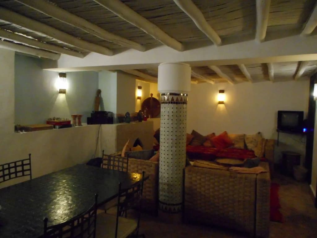 Riad Hugo - photo 17