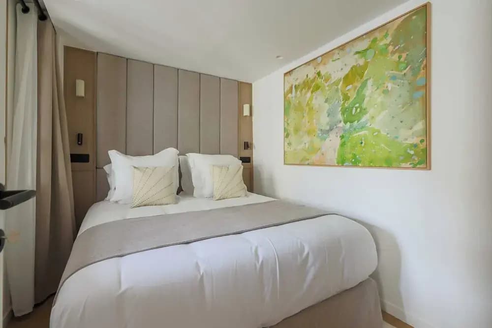 Magnificent Apartment -1br-4p- Canal Saint-martin - photo 4