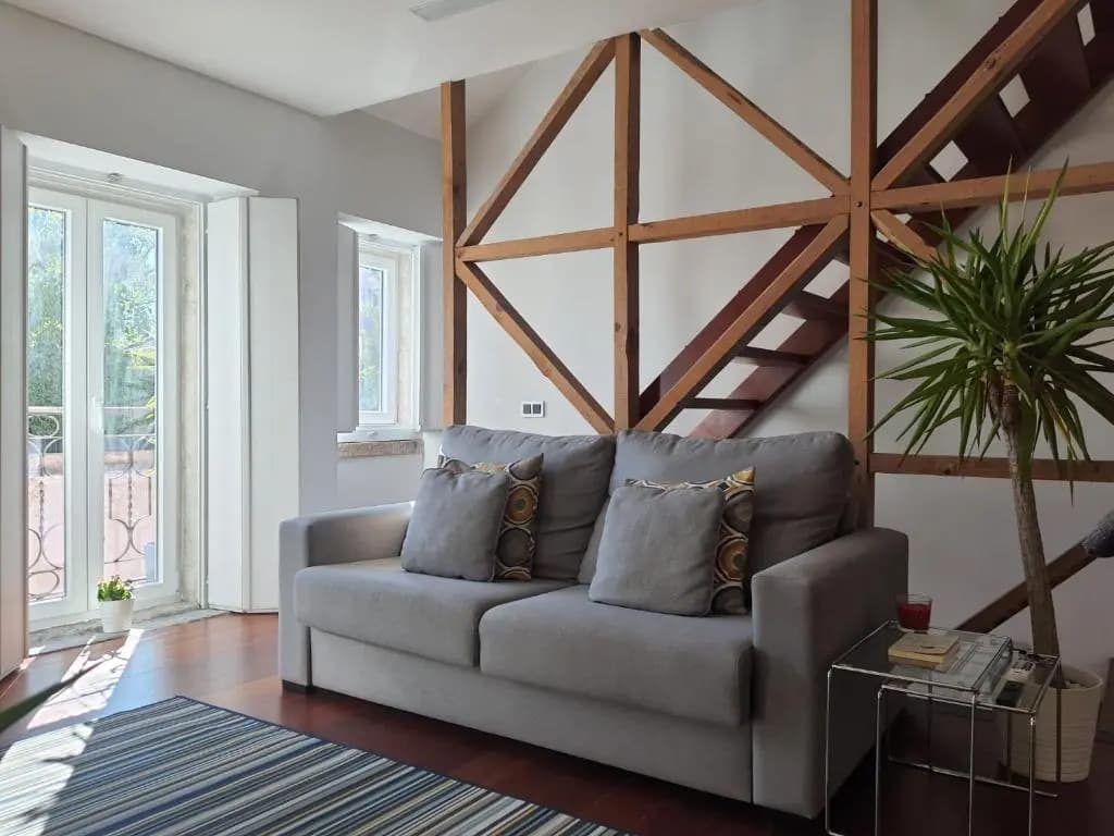1881 Historical duplex Suite - photo 4