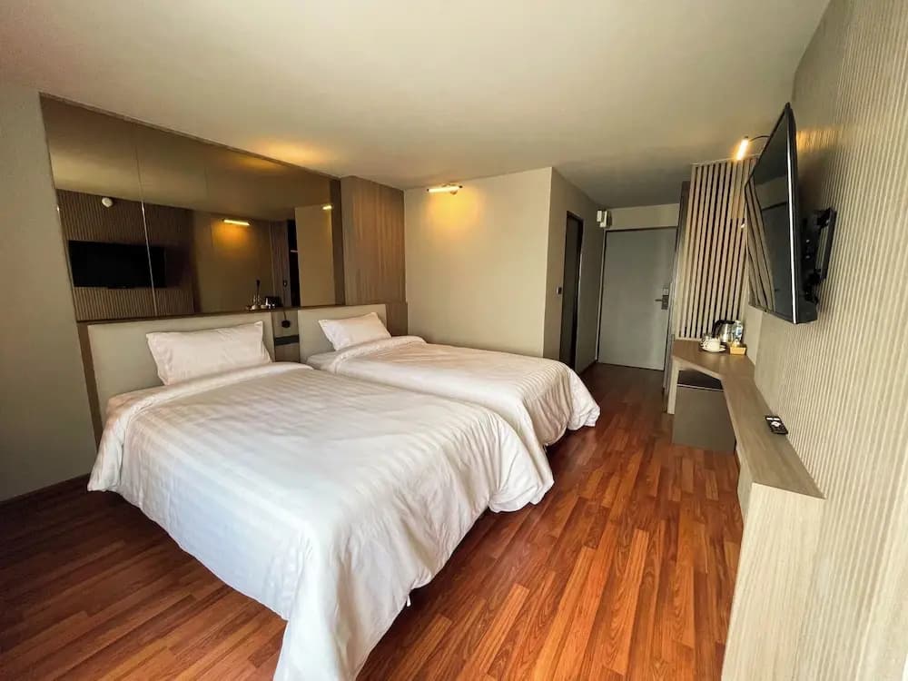 We Hotel - photo 3