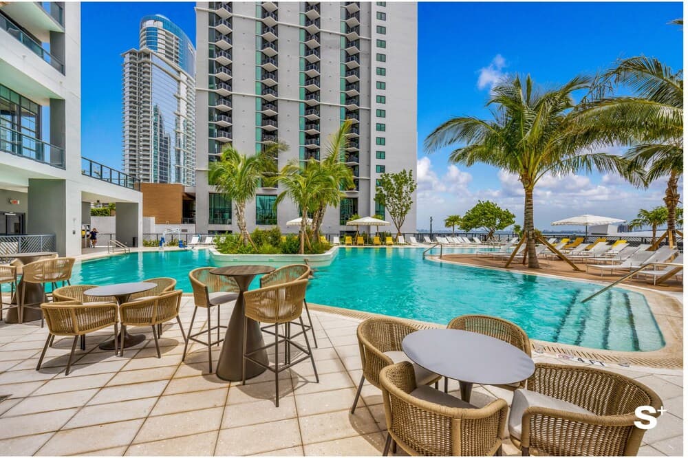 Luxury Studio in DTW Miami - photo 17