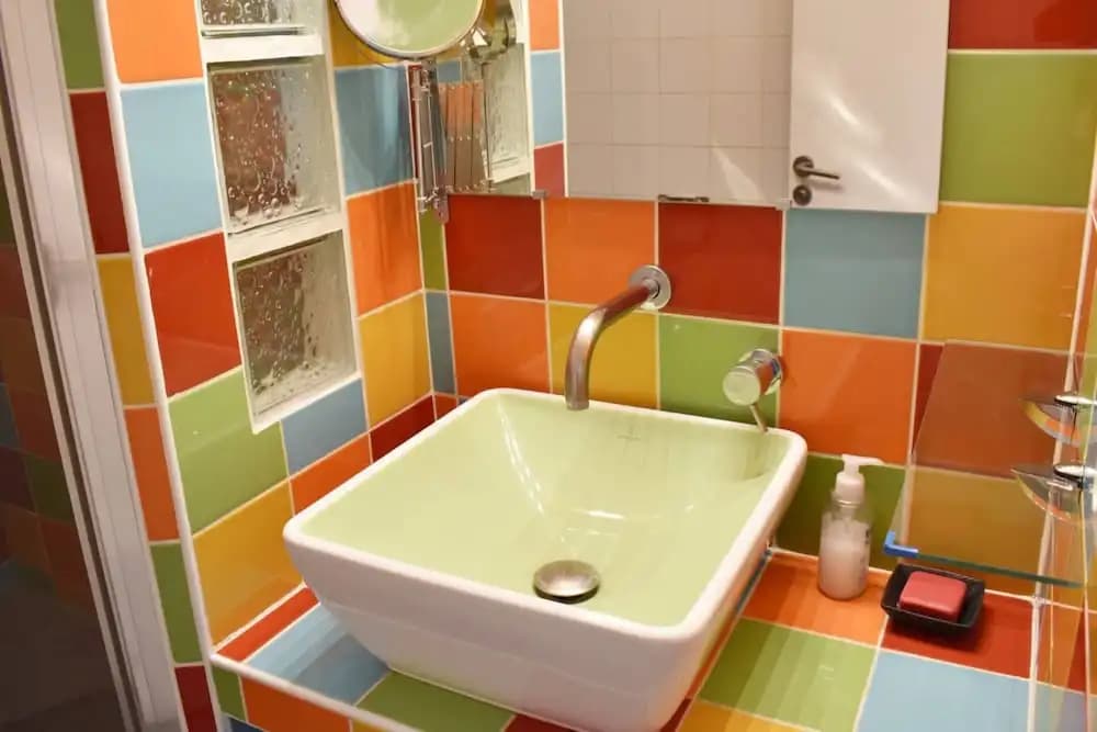 Charming Apartment in Oberkampf Area - photo 7