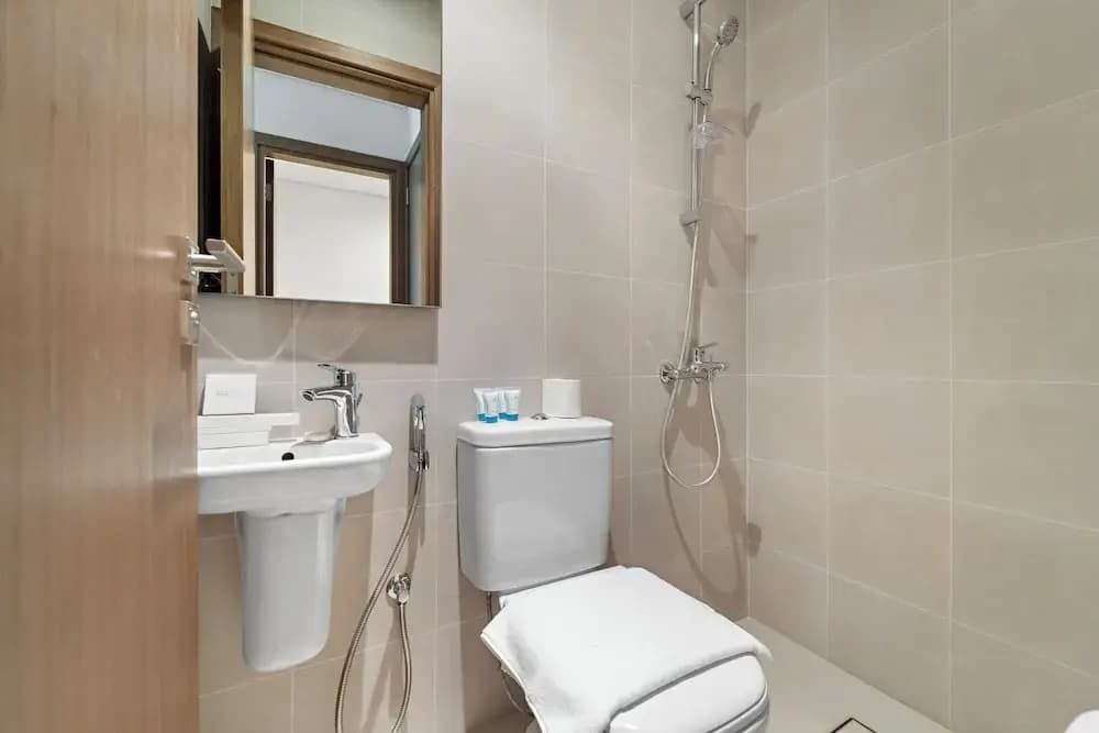 2BR M Room CF7 B Near Jumeirah Beaches - photo 8