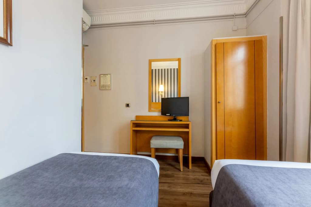 Hotel Lyon - photo 6