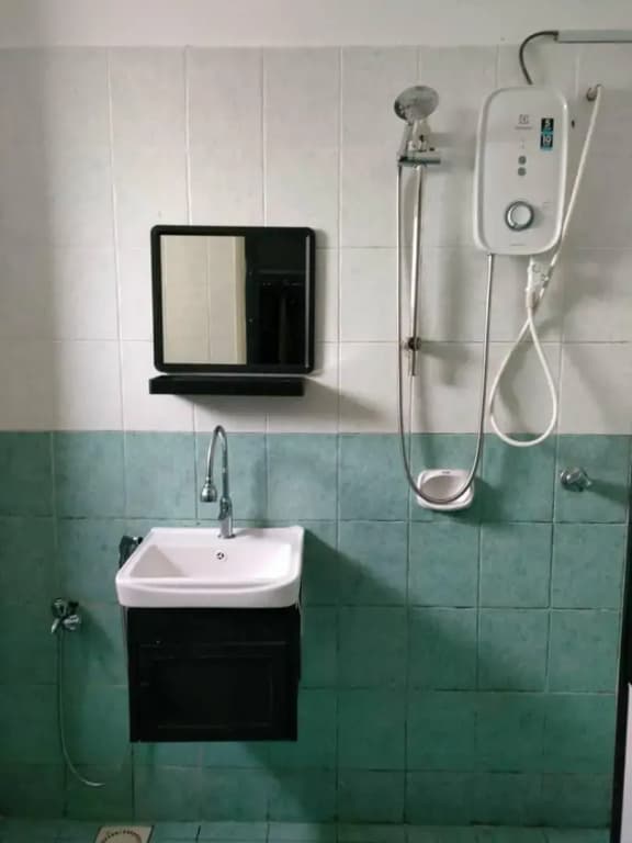 Permai Puteri Homestay Ampang - photo 7