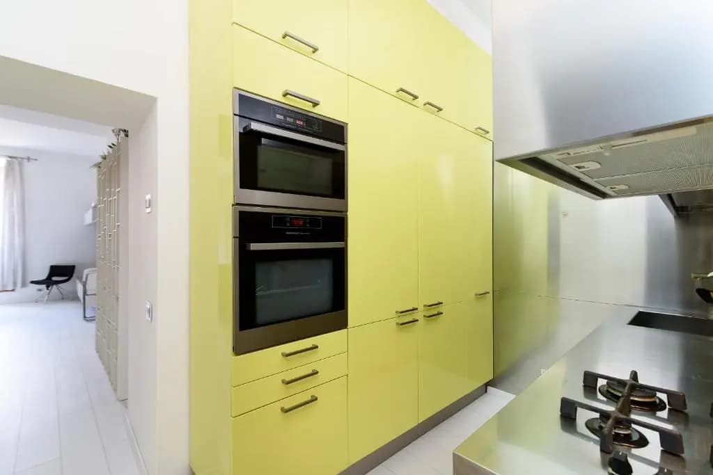 White Ostilia Apartments - photo 10