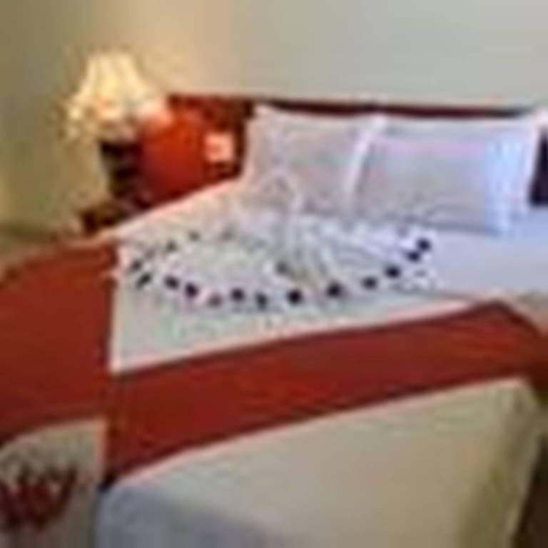 Little Gold Hotel - photo 30