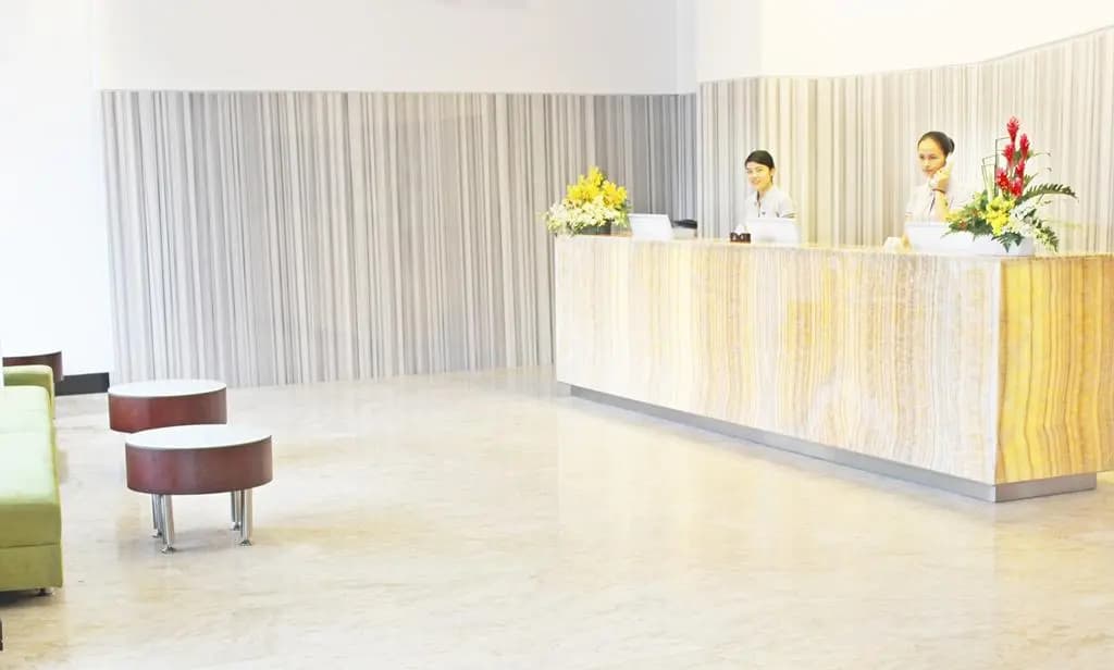 Liberty Hotel Saigon Greenview - photo 27