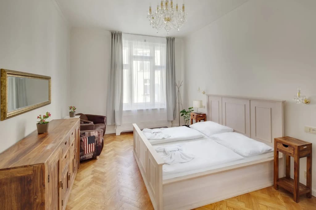 Old Town Square Apartments - photo 6