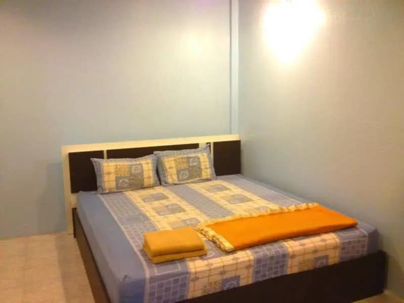 Laem Din Guest House - photo 2