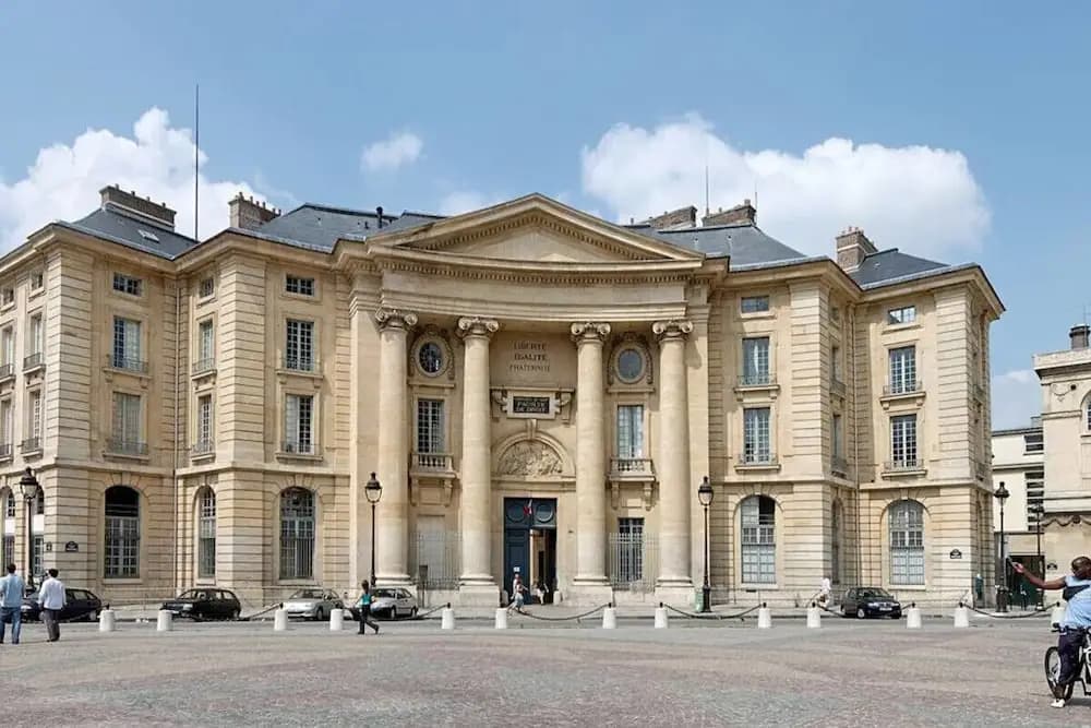 Pantheon - Lovely Flat - main photo