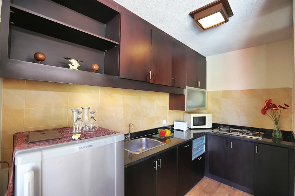 The Sanyas Suite - photo 26
