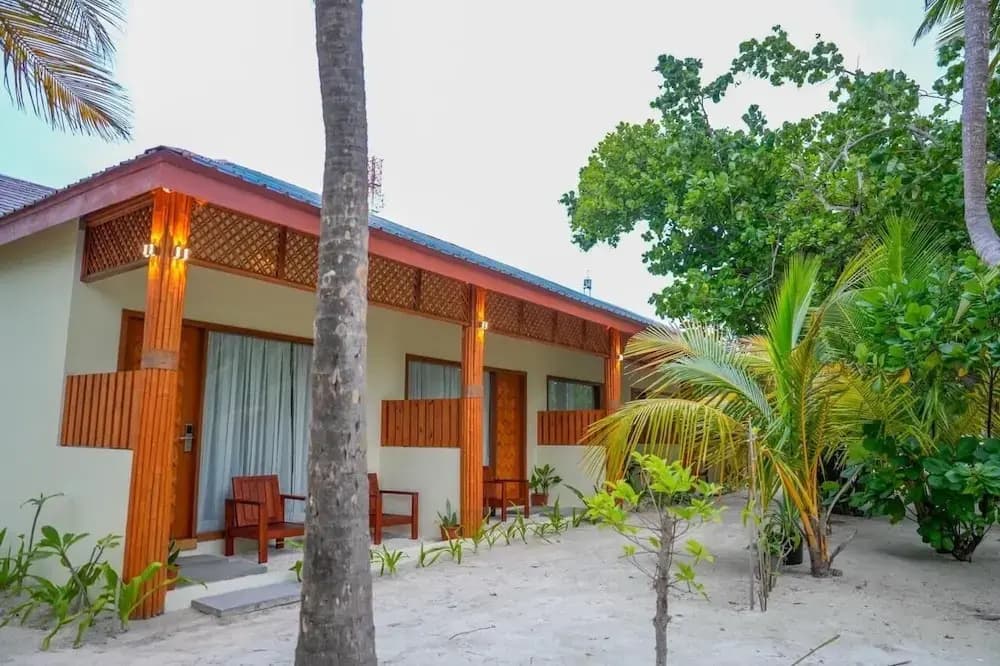 Rattehi Inn at Rakeedhoo - photo 1