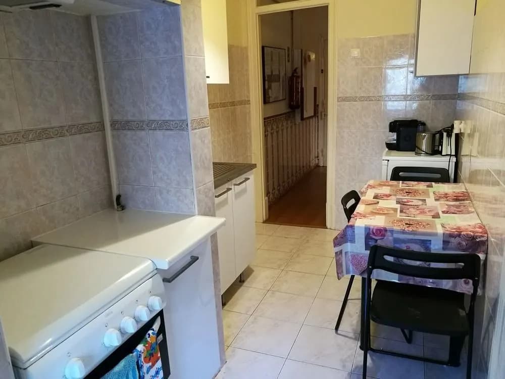 Discovery Apartment Areeiro - photo 12
