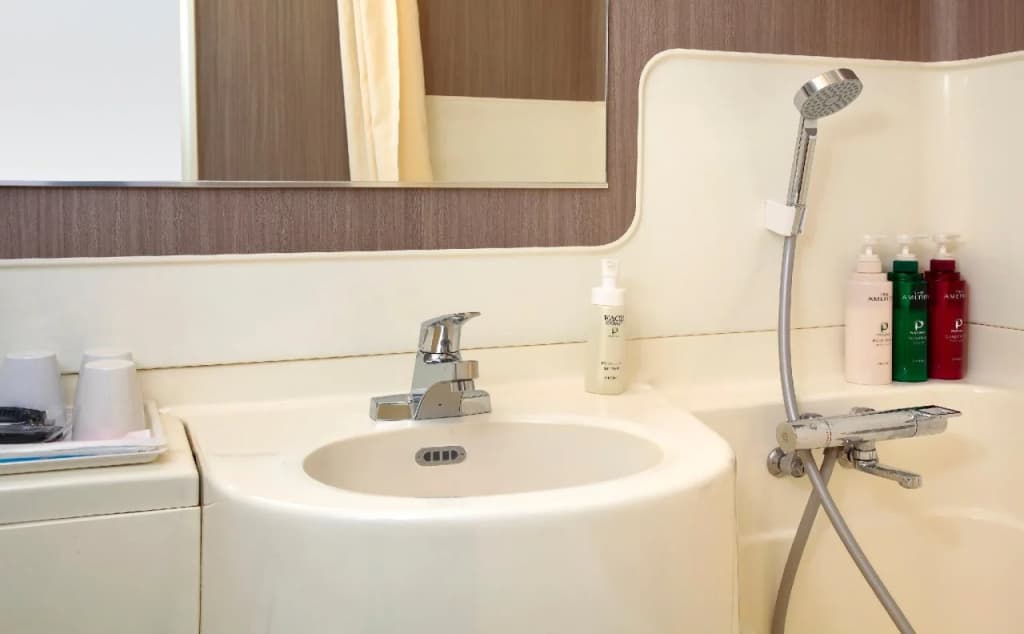 Hotel Plaza Osaka - photo 12