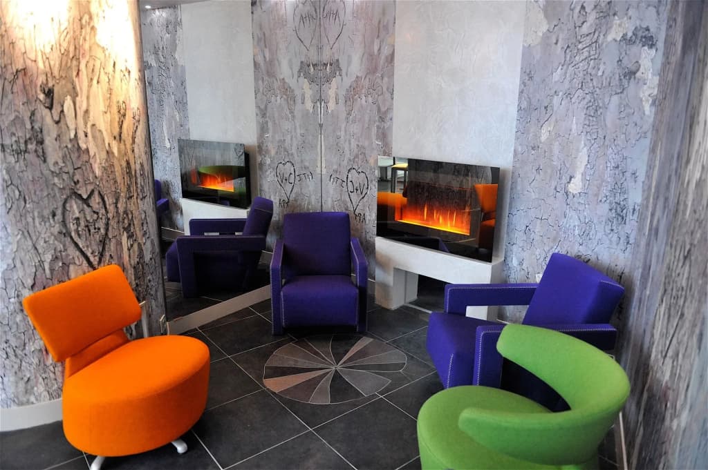 Apostrophe Hotel - photo 14