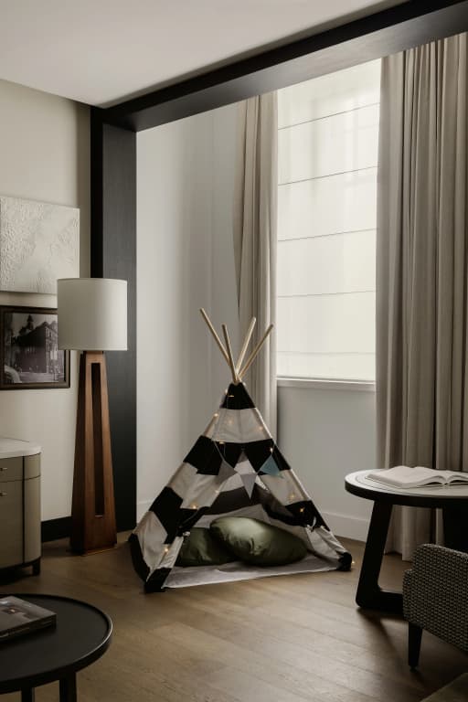 Capella Sydney Hotel - photo 32